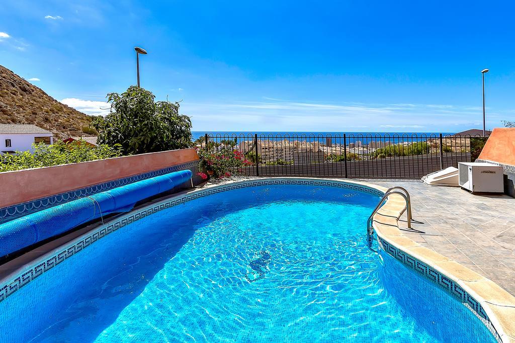 Villa In Los Cristianos Los Cristianos (Tenerife) Exterior photo